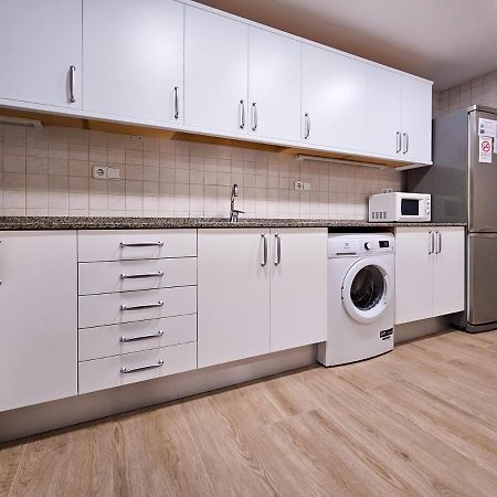 Classbedroom Park Gueell Apartment Barcelona Bagian luar foto