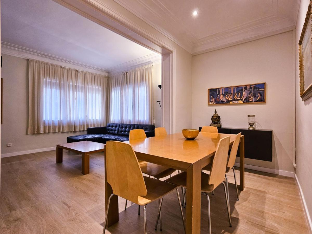 Classbedroom Park Gueell Apartment Barcelona Bagian luar foto