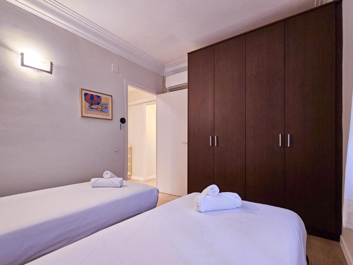 Classbedroom Park Gueell Apartment Barcelona Bagian luar foto