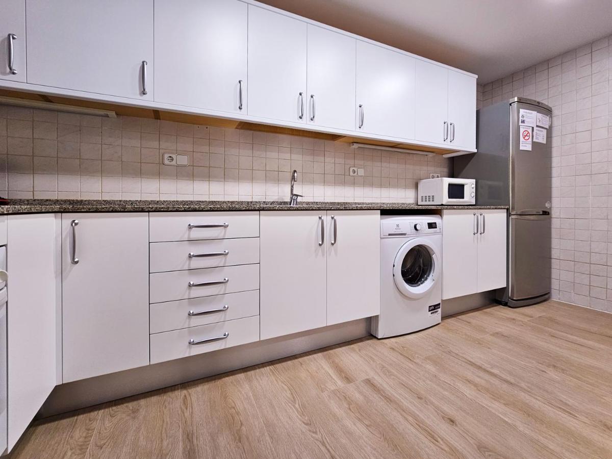 Classbedroom Park Gueell Apartment Barcelona Bagian luar foto