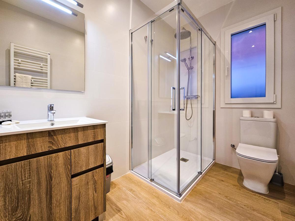 Classbedroom Park Gueell Apartment Barcelona Bagian luar foto